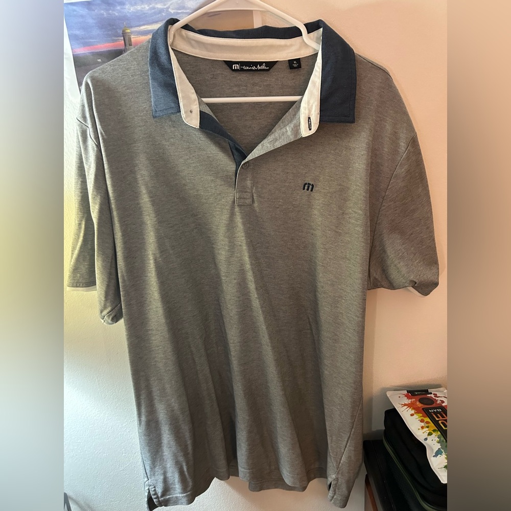 XL Travis Matthew Golf Shirt